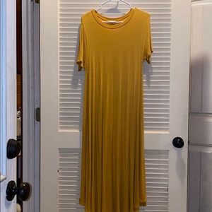 Women’s Mustard Maxi Dress